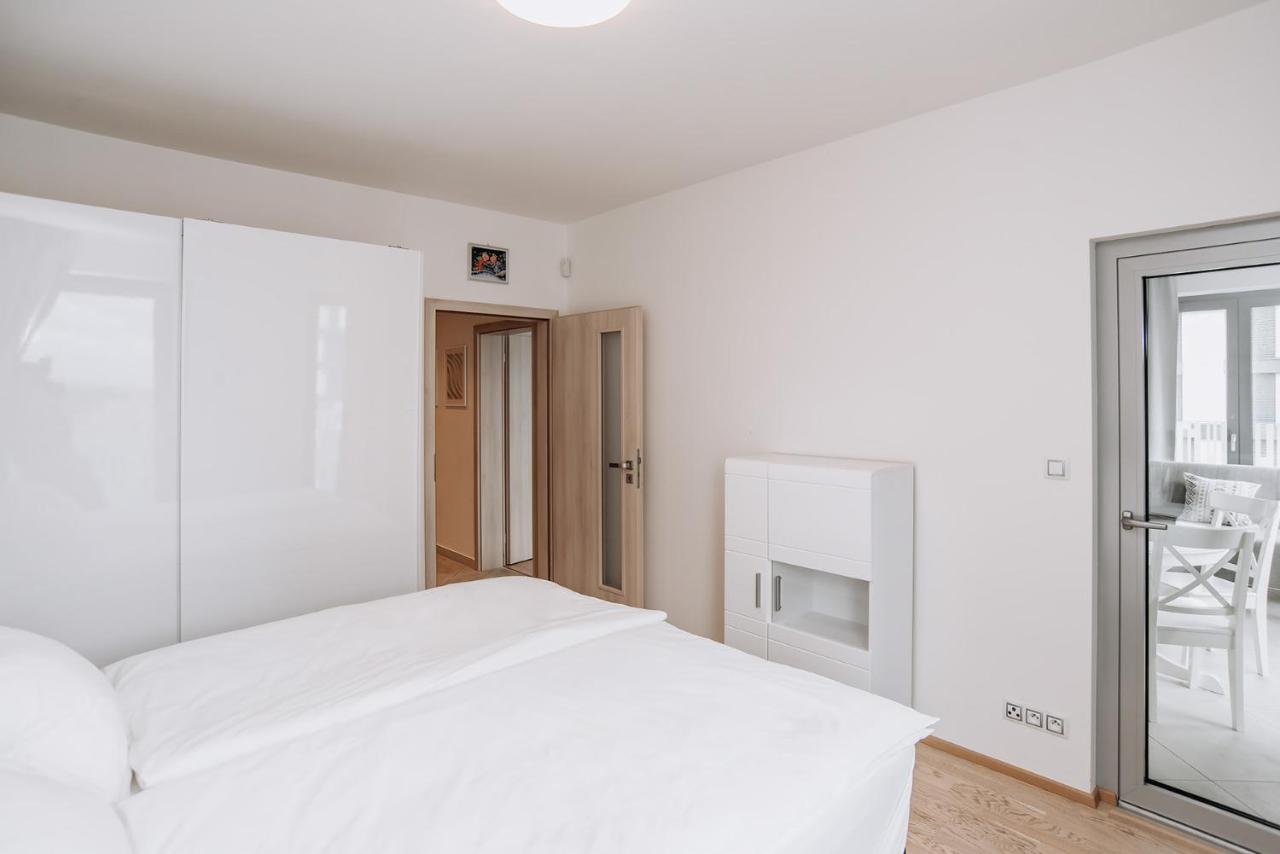 Apartament Garden Towers Praga Zewnętrze zdjęcie