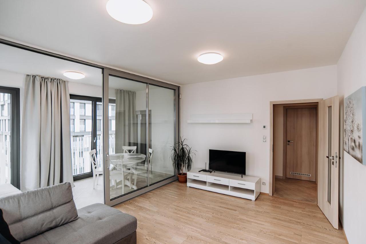 Apartament Garden Towers Praga Zewnętrze zdjęcie