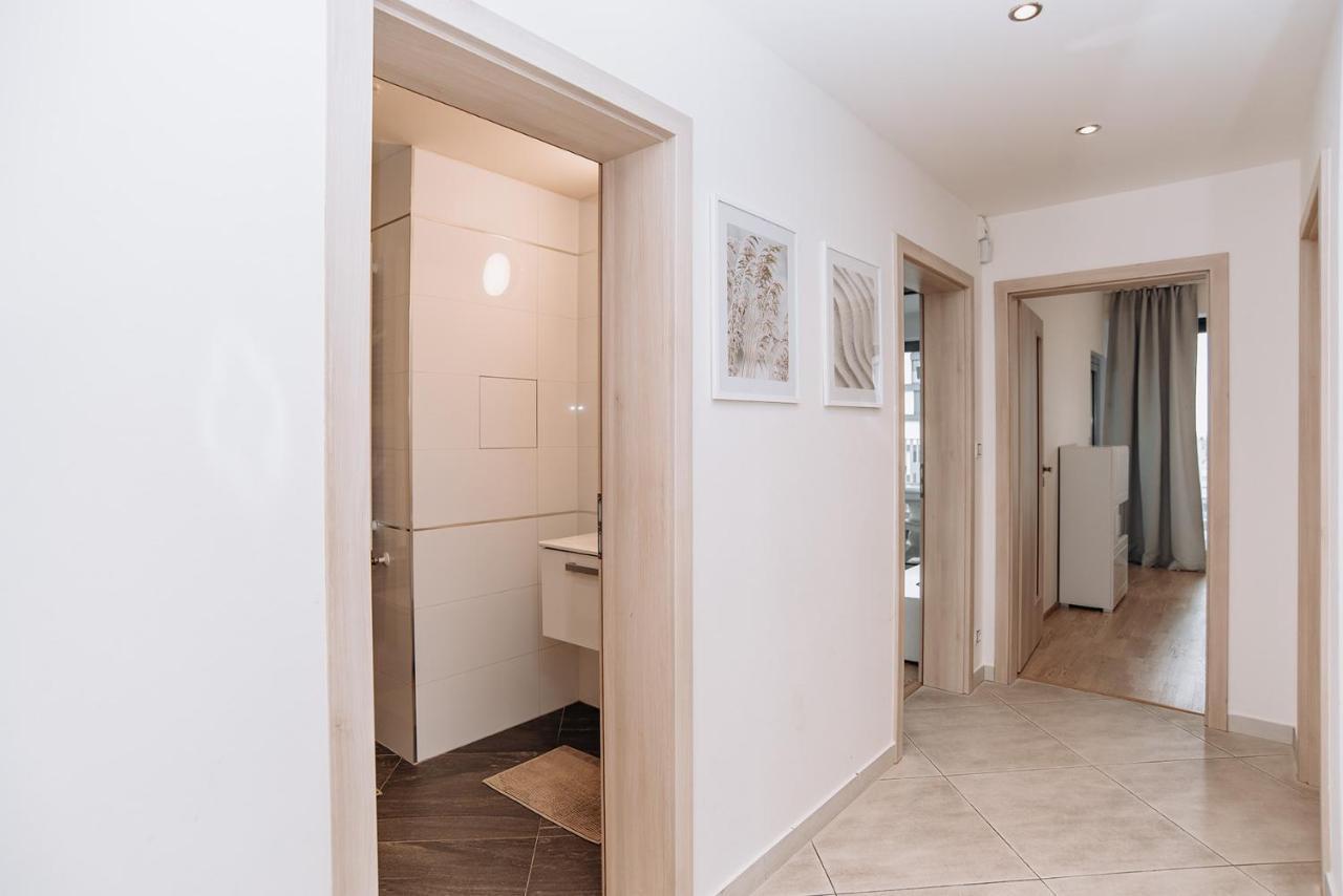 Apartament Garden Towers Praga Zewnętrze zdjęcie